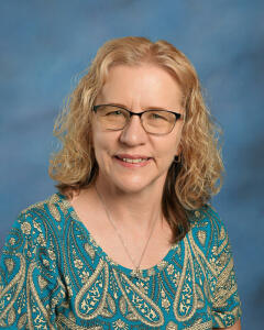 Photo of Lisa Jones