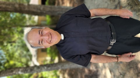 Photo of Reverend Roldolfo Gonzalez
