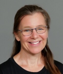 Photo of Angela Packard