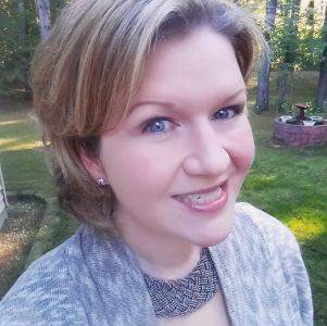 Photo of Jennifer Adams