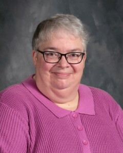 Photo of Shelly Fox
