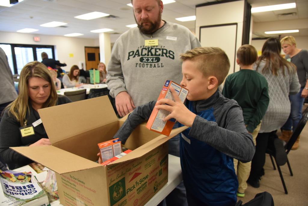 Food Box Packing at St. Anthony on the Lake Food Box Packing at St. Anthony on the Lake