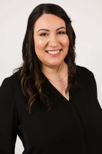 Photo of Maura Hinchman